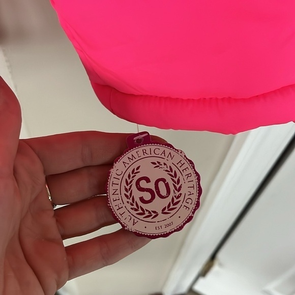 Brand New SO Bright Neon Pink Zip Up Winter Jacket Hooded Puffer Faux Fur Trim - Picture 6 of 15